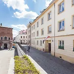 Inpoint Old Town Szeroka Apartments